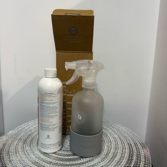 Norwex Forever Bottle with Sprayer and Odour Eliminator in Crisp Linen NWT - Picture 6 of 6